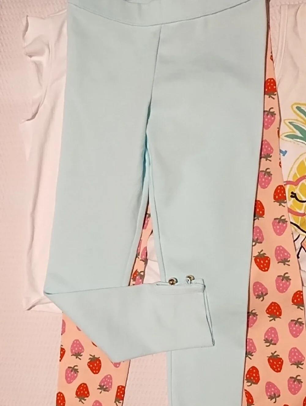Bundle Of 4 NWT Leggings And Tops Size 7-8 Girl's.